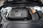 Volvo XC90 T8 Twin Engine R-Design 2019 года (UK)